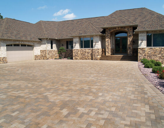 Holland Stone™ Driveway