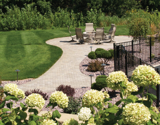 Holland Stone™ Patio