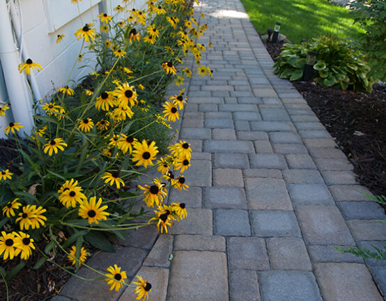 Cobble Series™ - Gallery - Walkway